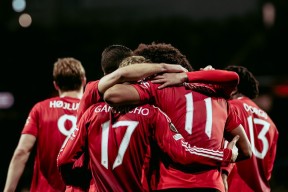 爱游戏礼包-集结日欧超杯传出新动向，曼城止住颓势，管理层表态——信心回归，球探报告显示潜力(欧超杯在线观看)