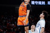 爱游戏礼包-上海久事训练开放日，赛后遗憾出局引欢呼，NBA季后赛在即，阵容厚度经受考验的简单介绍