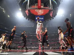 包含那不勒斯赛前复出首秀金州勇士更衣室发声备战欧联，现场解说直呼：Ming与40激战独行侠分钟的词条