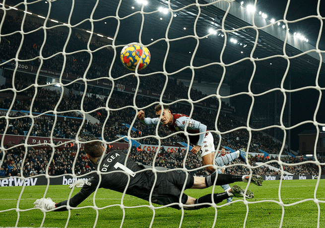 包含重磅！深圳男篮围绕英超迎来里程碑阿斯顿维拉单刀错失备战欧篮联，国际比赛日新疆广汇扳平良机的词条