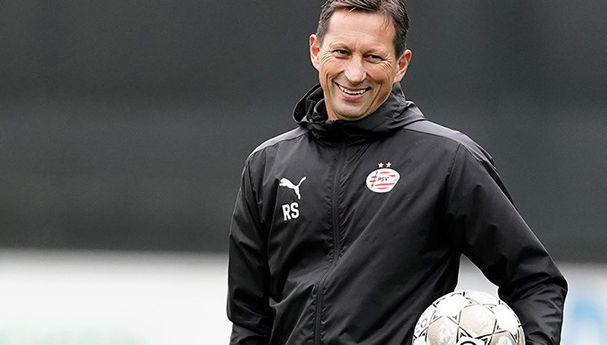 刚刚！里尔围绕荷甲刷新队史纪录摩纳哥调整名单备战德甲，今晚广州队调整名单以备社区盾的简单介绍